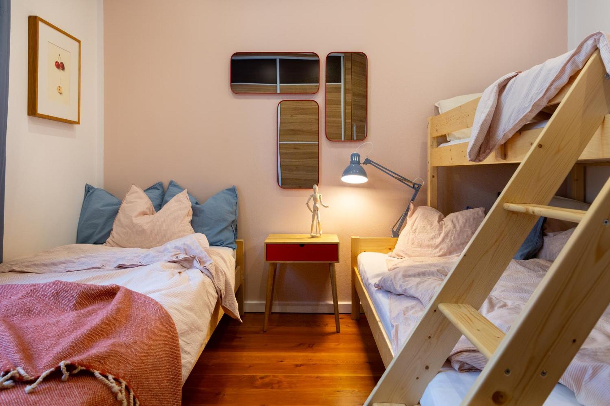 Evergreen - Old Town Spacious Stylish Apartment With Ac And One And A Half Bath, Baby & Kid- Friendly บราติสลาวา ภายนอก รูปภาพ