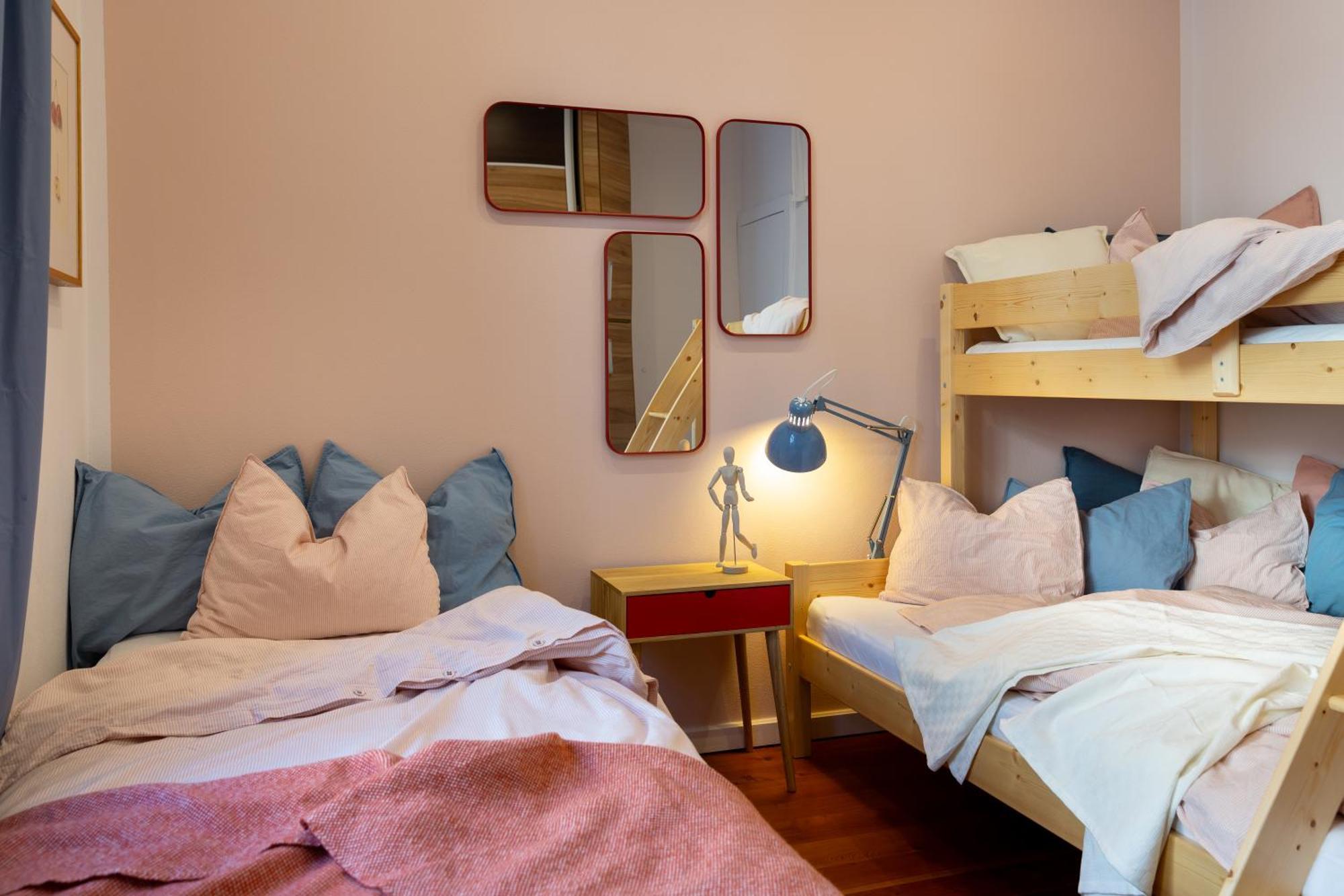 Evergreen - Old Town Spacious Stylish Apartment With Ac And One And A Half Bath, Baby & Kid- Friendly บราติสลาวา ภายนอก รูปภาพ